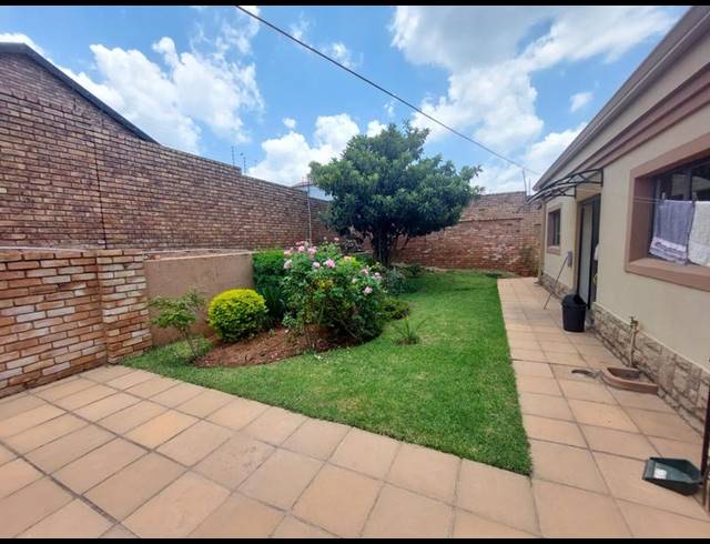 3 BEDROOM TOWNHOUSE FOR SALE IN ERASMIA